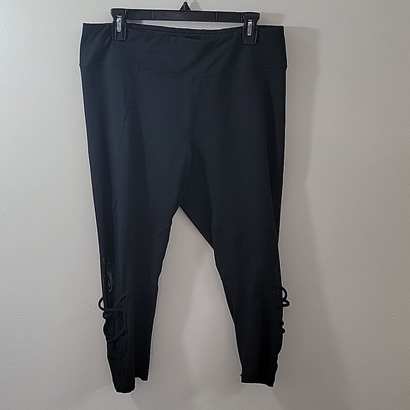 GAIAM Pants - Gaiam Women,s High Rise  Yoga Legging  Size XL Black